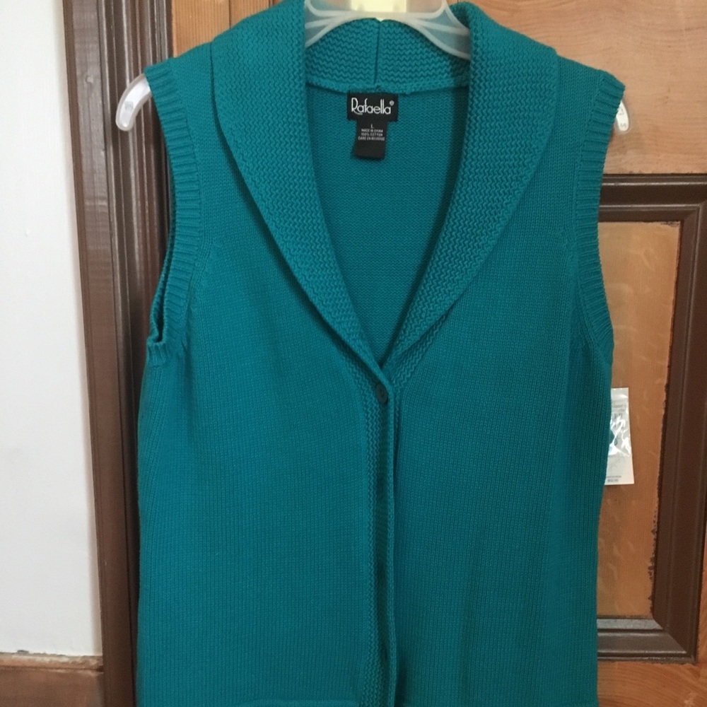 Real Knit Vest.